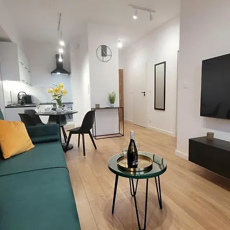 Emerald Lägenhet Zator